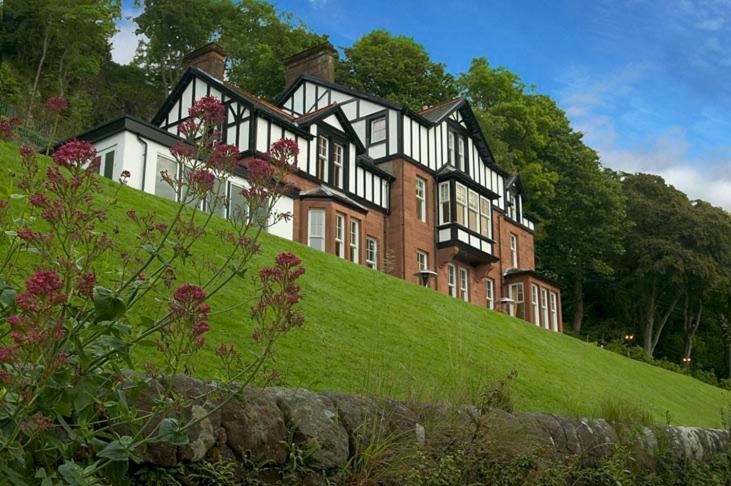 Chandlers Hotel Rothesay Exterior photo